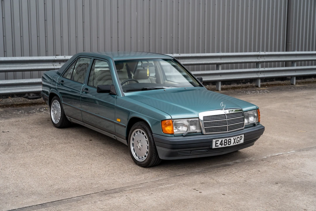1988 Mercedes-Benz 190E - Image 16 of 31