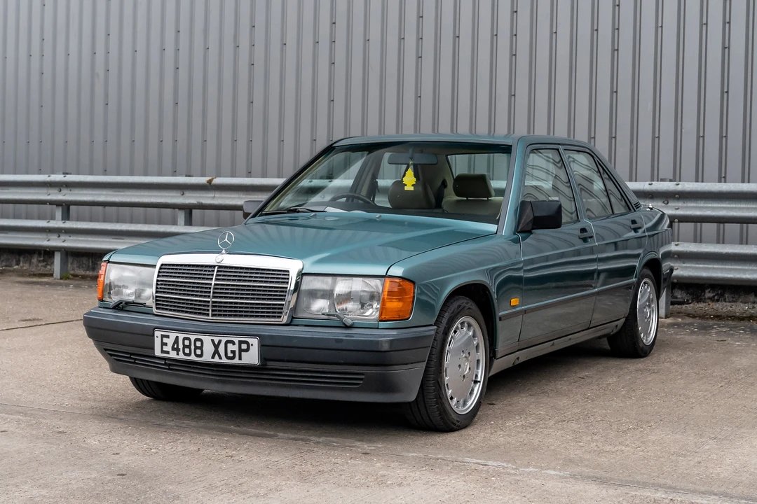 1988 Mercedes-Benz 190E - Image 2 of 31