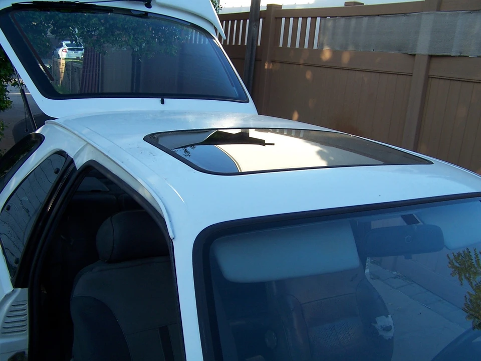 1988 Merkur XR4Ti - Image 11 of 21