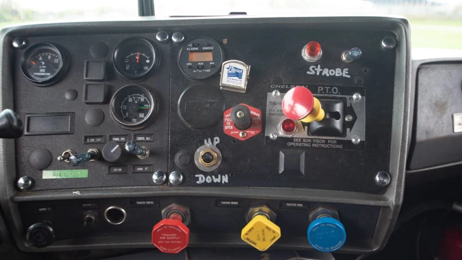 1988 Mack - Image 21 of 23