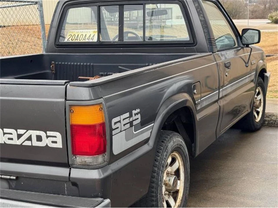 1988 Mazda B Series 4th Gen - Image 4 of 12
