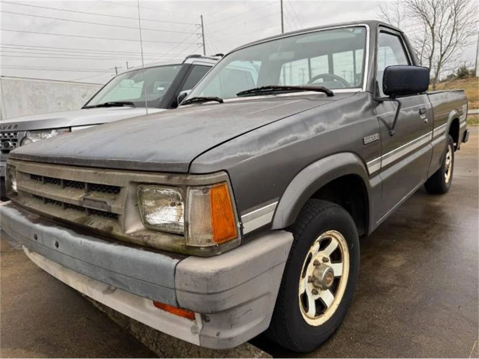 1988 Mazda B Series 4th Gen - Image 11 of 12