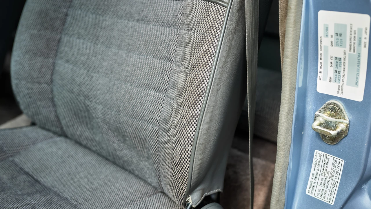 1988 Mazda B Series 4th Gen - Image 28 of 31