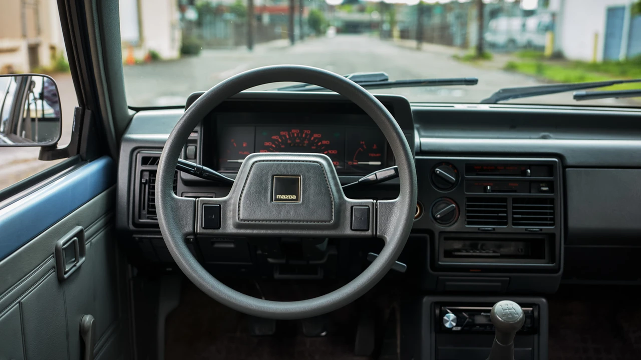 1988 Mazda B Series 4th Gen - Image 30 of 31