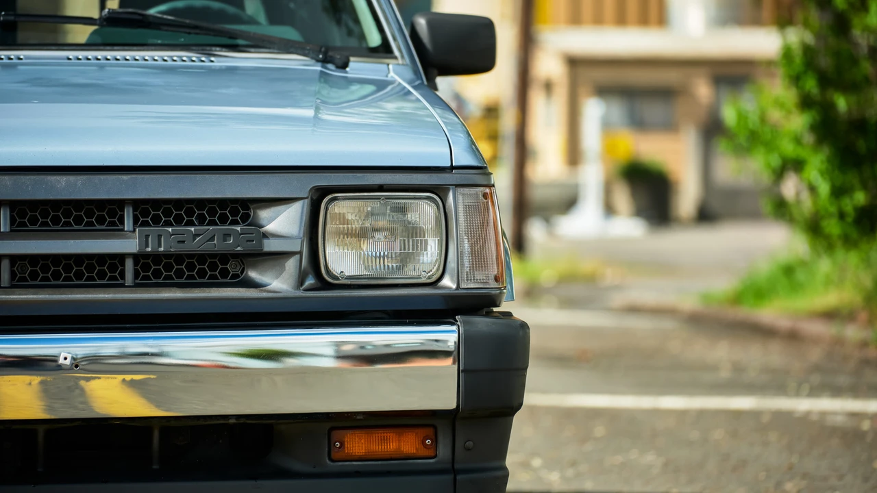 1988 Mazda B Series 4th Gen - Image 19 of 31