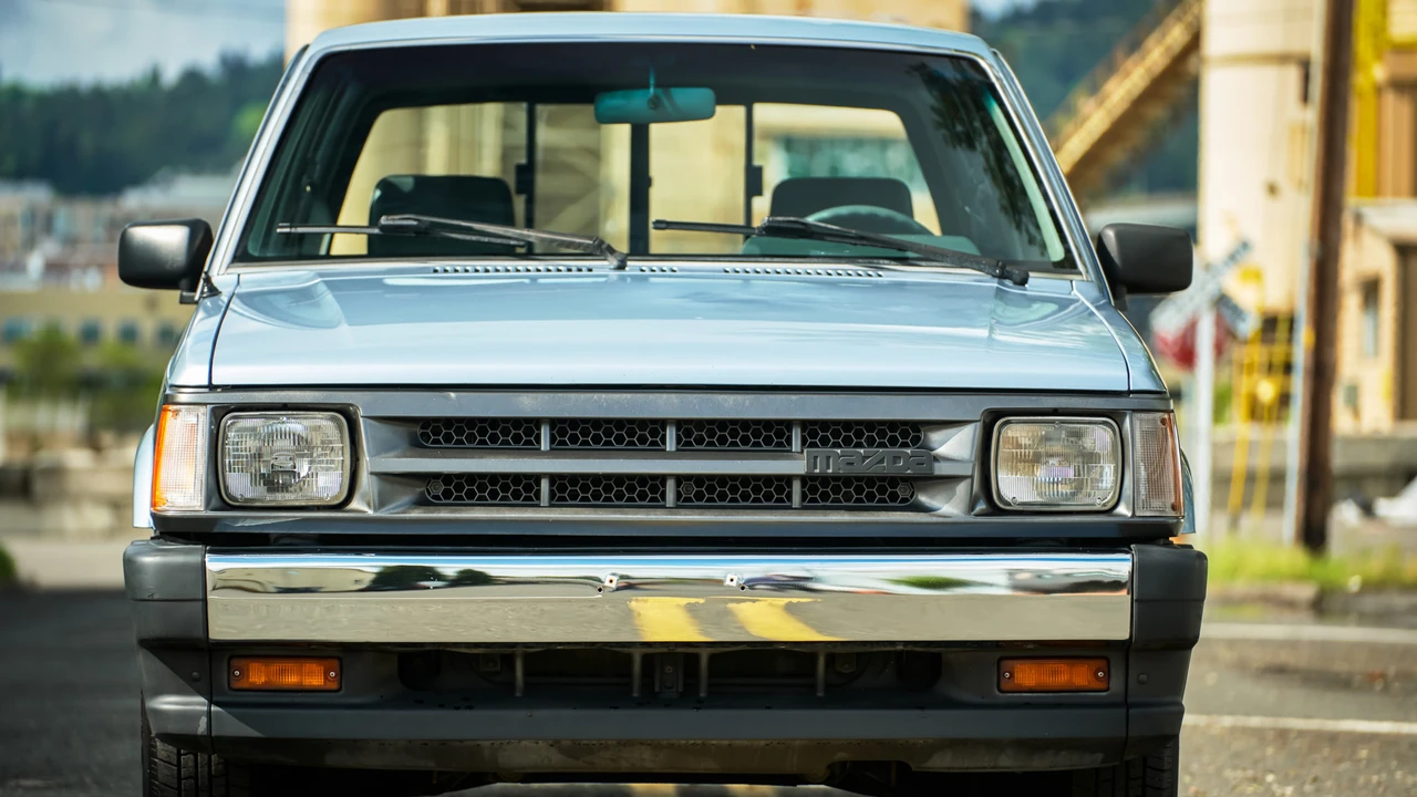 1988 Mazda B Series 4th Gen - Image 18 of 31
