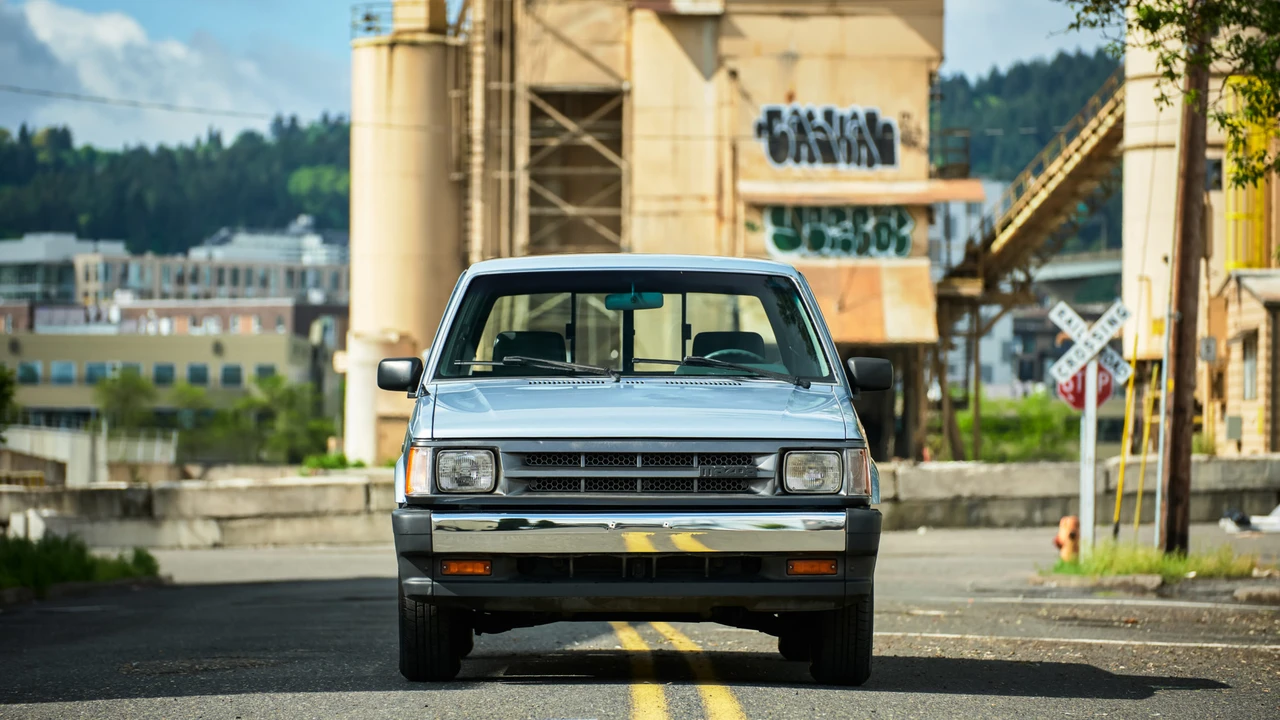 1988 Mazda B Series 4th Gen - Image 8 of 31