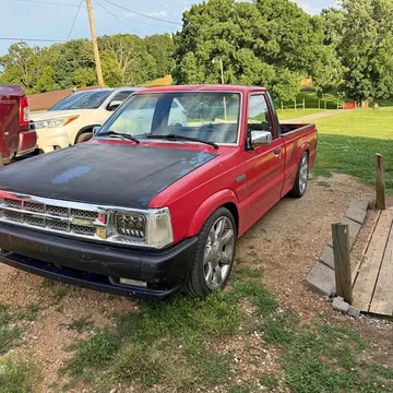 1988 Mazda B2200