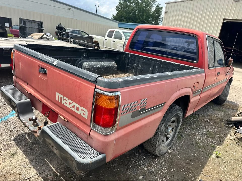 1988 Mazda B Series 4th Gen - Image 5 of 5