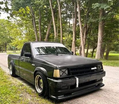 1988 Mazda B-Series Regular Cab B2200 Short Bed