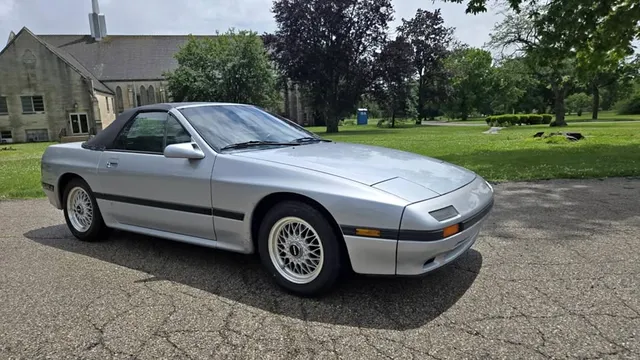 1988 Mazda RX-7 Base