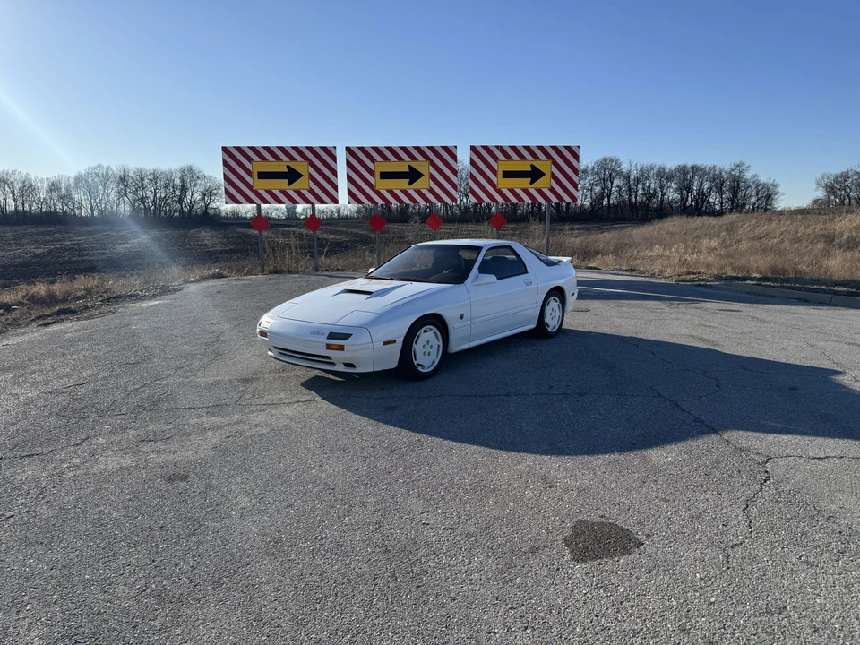 1988 Mazda RX-7 FC Turbo II - Image 5 of 31