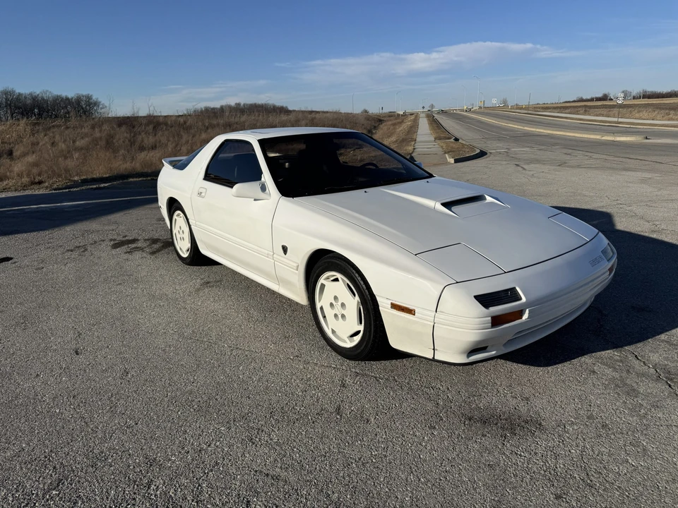1988 Mazda RX-7 FC Turbo II - Image 26 of 31