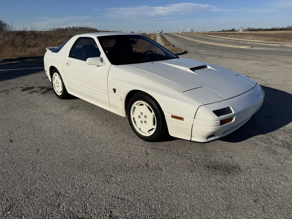 1988 Mazda RX-7 FC Turbo II - Image 28 of 31