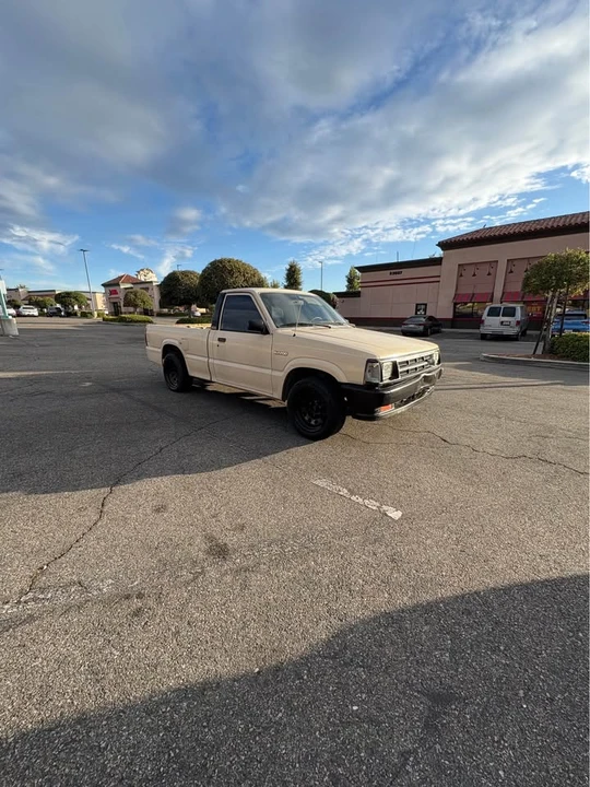 1988 Mazda B Series 4th Gen - Image 5 of 7