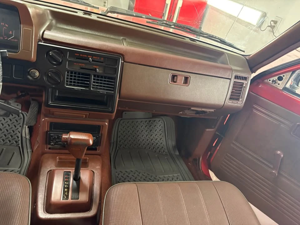 1988 Mazda B Series 4th Gen - Image 16 of 17