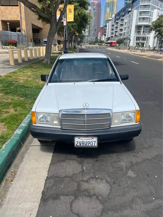 1988 Mercedes-Benz 190E - Image 2 of 11
