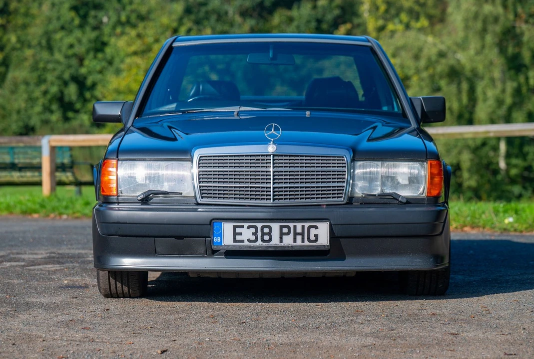 1988 Mercedes-Benz 190E 2.3-16 & 2.5-16 - Image 5 of 30