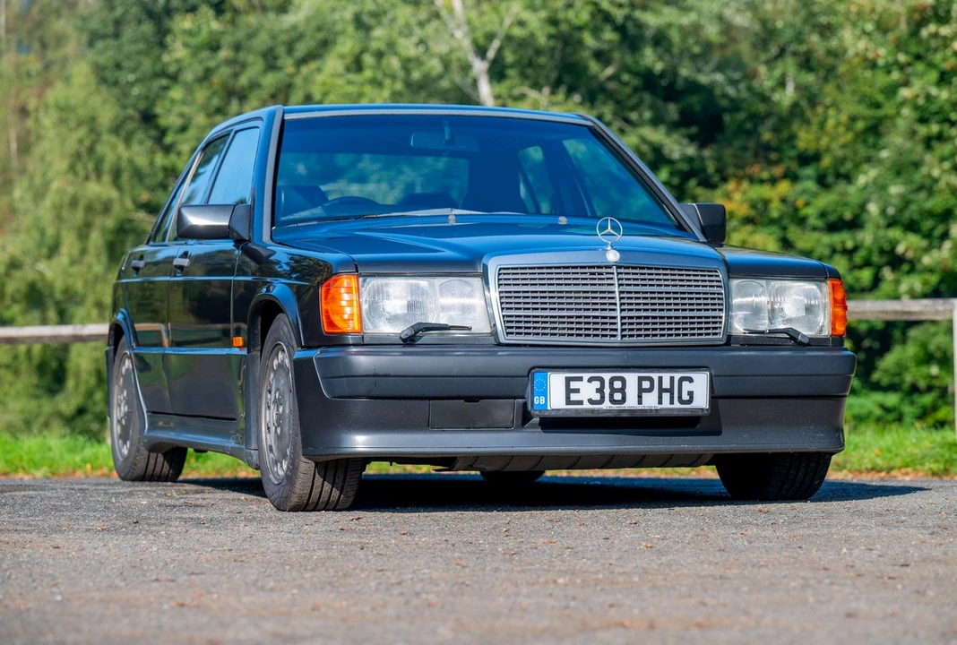 1988 Mercedes-Benz 190E 2.3-16 & 2.5-16 - Image 11 of 30
