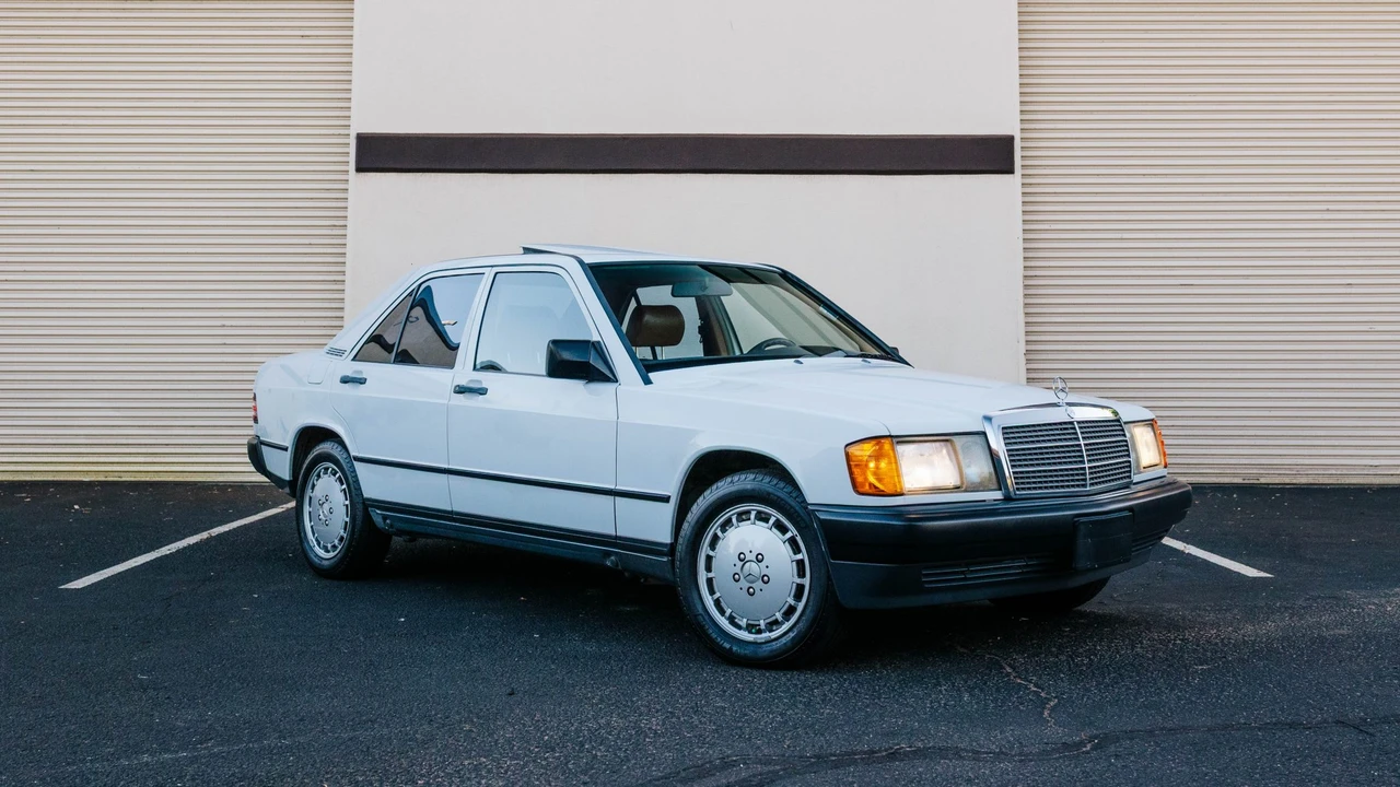 1988 Mercedes-Benz 190E - Image 5 of 31