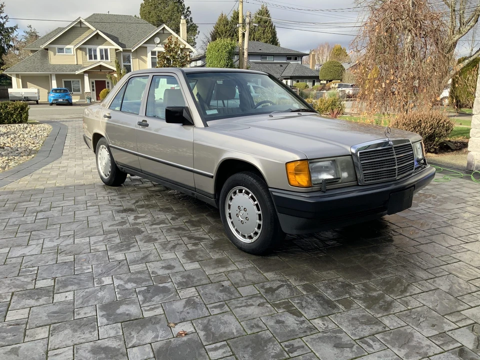 1988 Mercedes-Benz 190E - Image 3 of 31