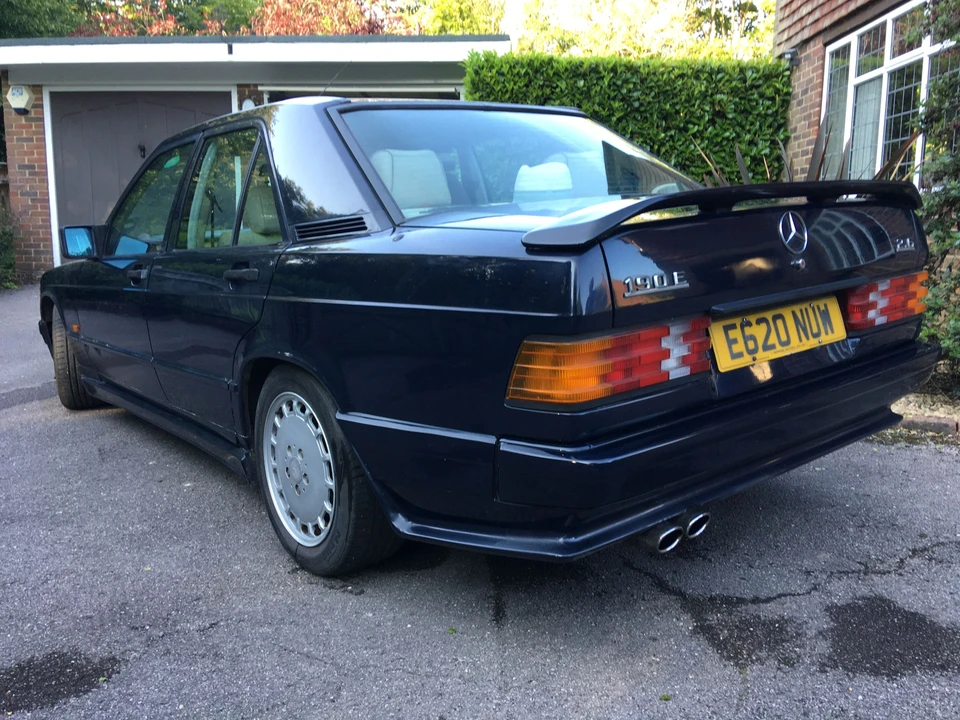 1988 Mercedes-Benz 190E - Image 9 of 31