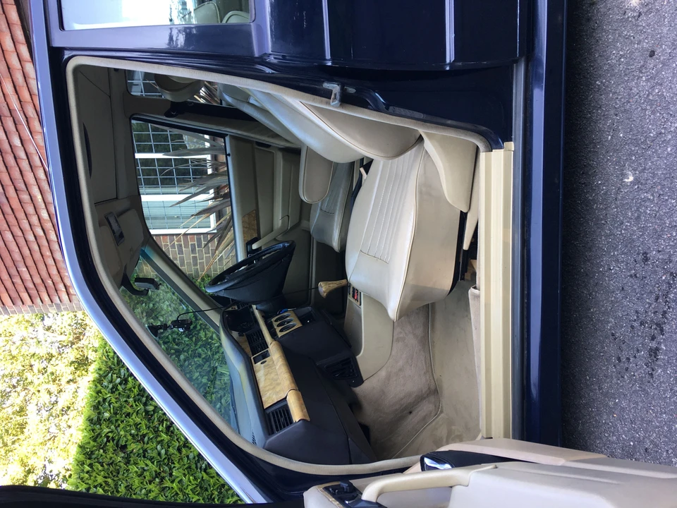 1988 Mercedes-Benz 190E - Image 11 of 31