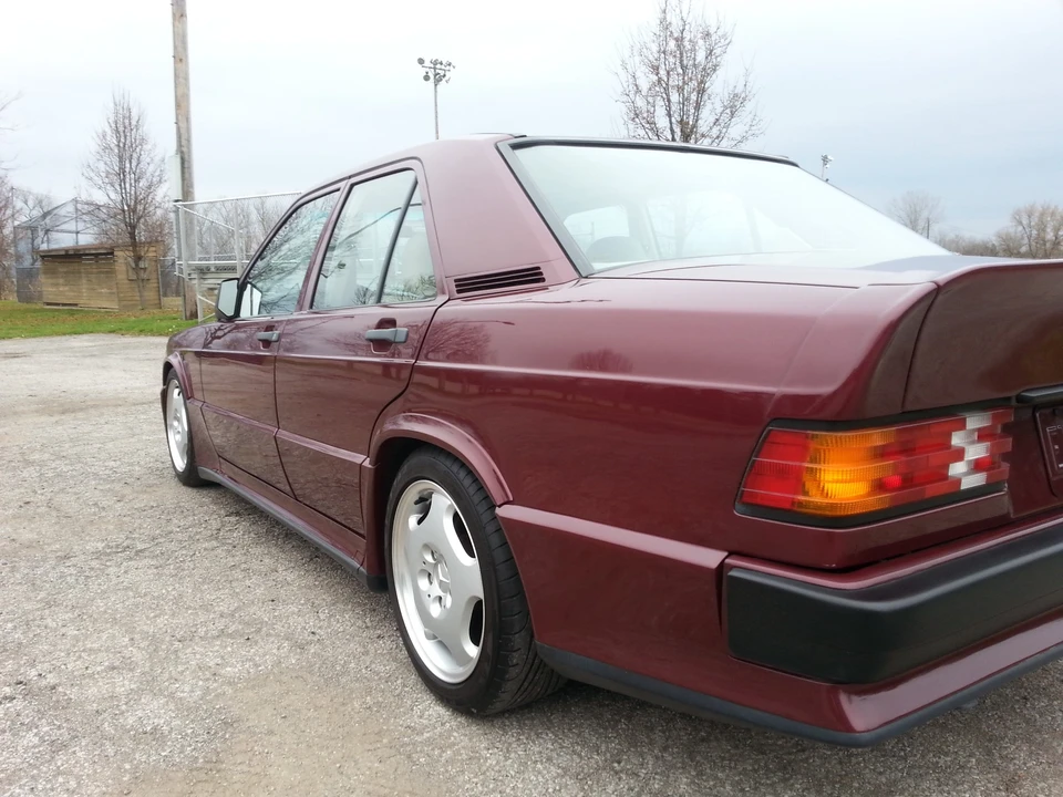 1988 Mercedes-Benz 190E - Image 10 of 31