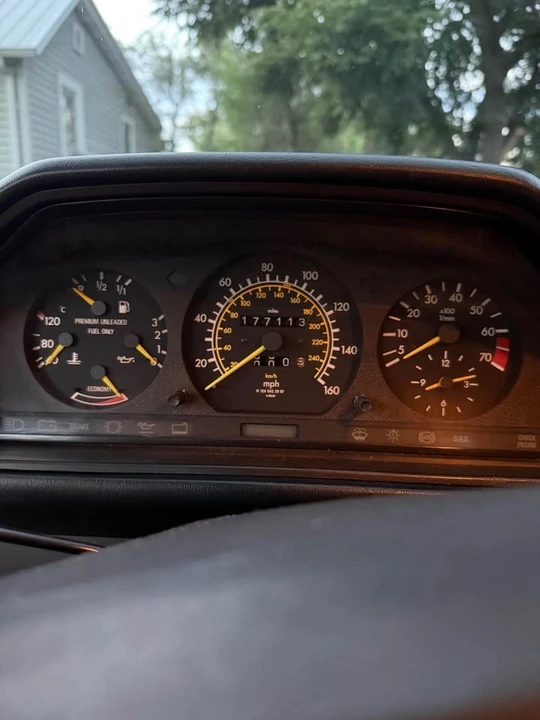 1988 Mercedes-Benz W124 E-Class - Image 4 of 15
