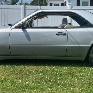 1988 Mercedes-Benz 300 CE Coupe 2D
