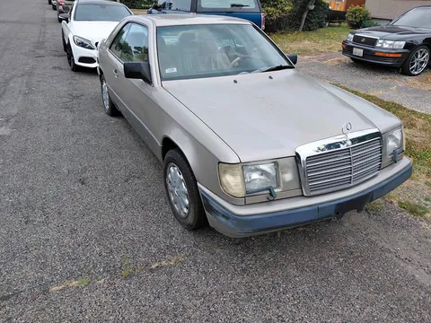 1988 Mercedes-Benz 300 CE Coupe 2D