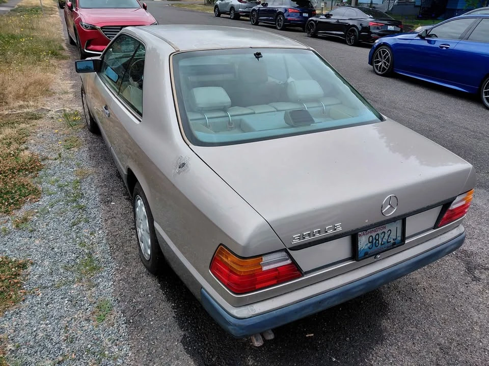 1988 Mercedes-Benz W124 E-Class - Image 4 of 6