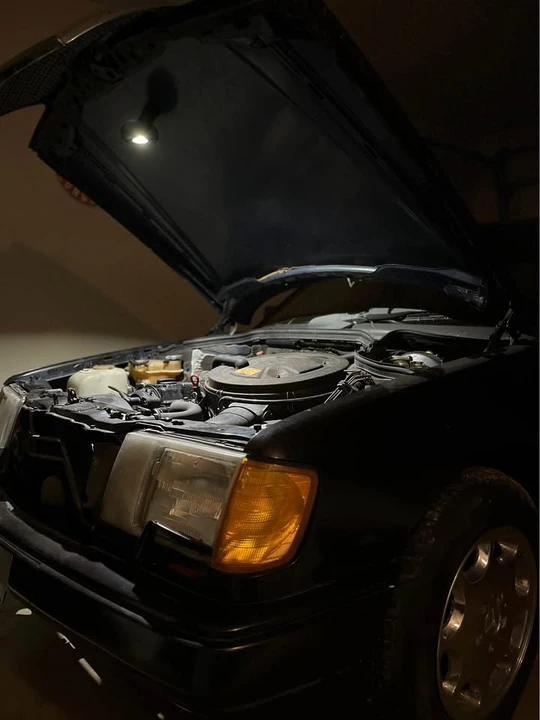 1988 Mercedes-Benz W124 E-Class - Image 7 of 12
