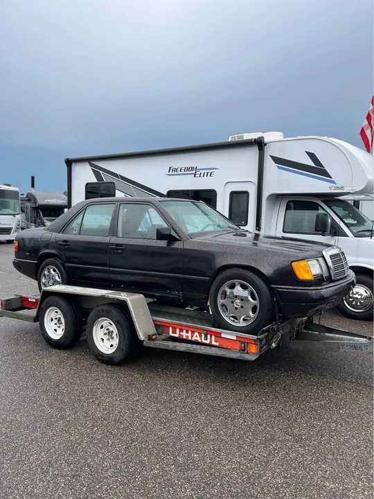 1988 Mercedes-Benz W124 E-Class - Image 11 of 12