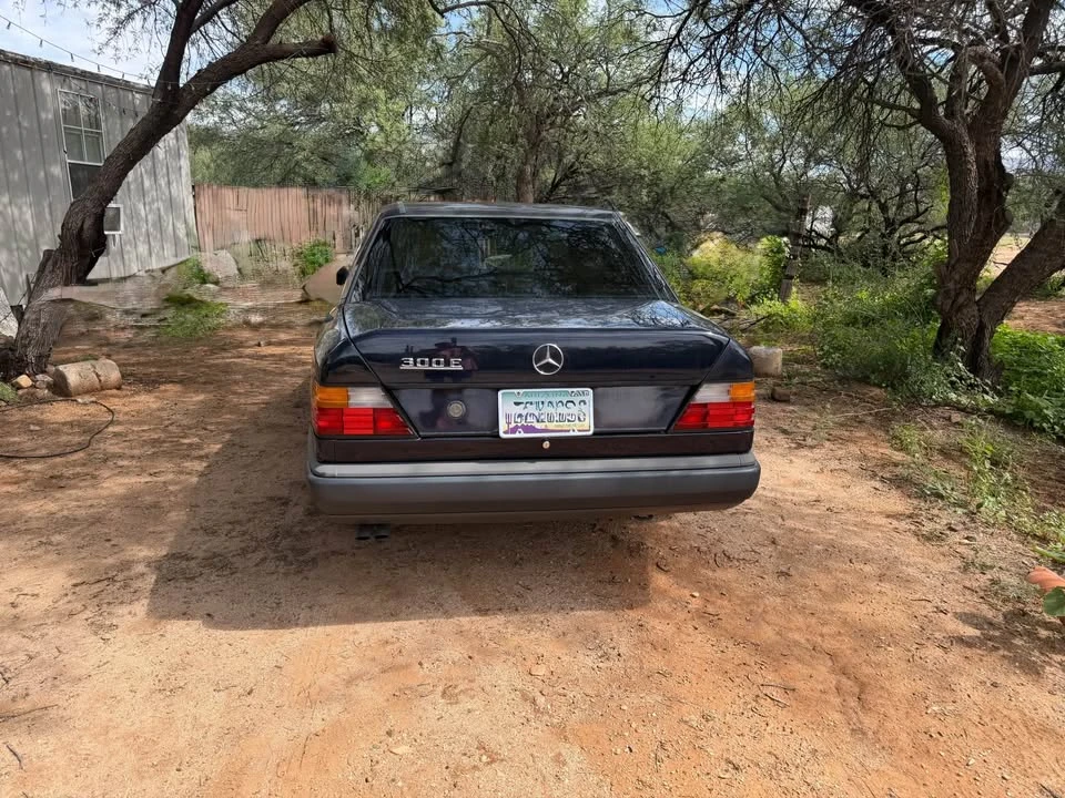 1988 Mercedes-Benz W124 E-Class - Image 3 of 11