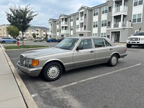 1988 Mercedes-Benz 300 SEL