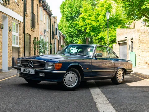 1988 Mercedes-Benz 300 SL R107