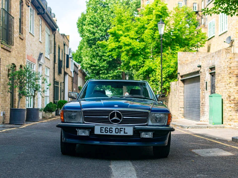 1988 Mercedes-Benz R107 SL-Class - Image 8 of 30