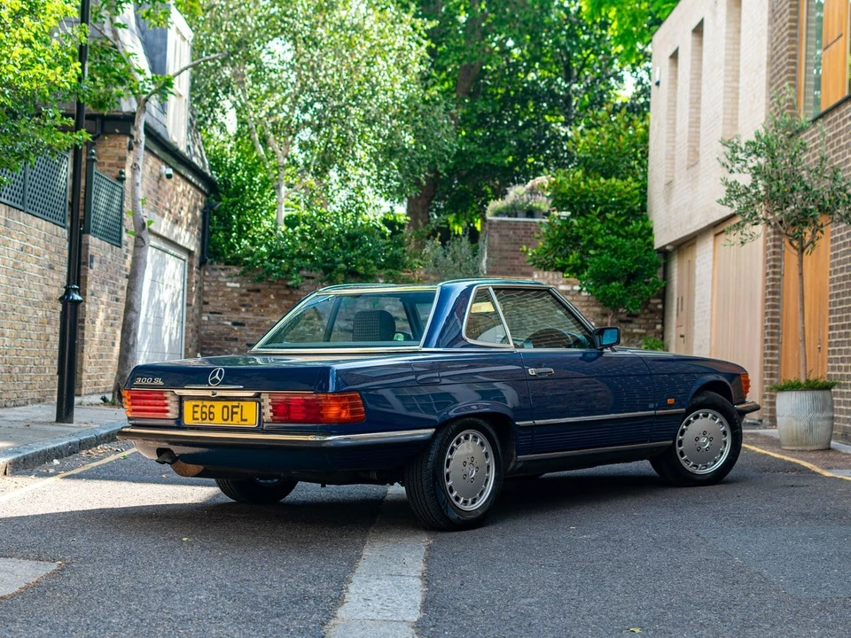 1988 Mercedes-Benz R107 SL-Class - Image 2 of 30
