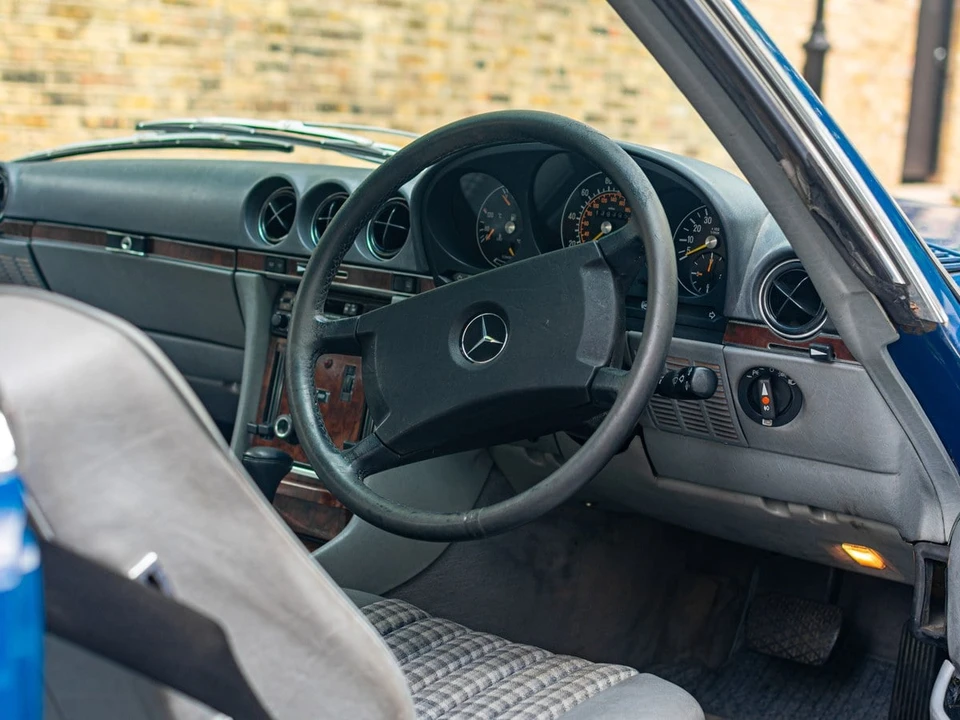 1988 Mercedes-Benz R107 SL-Class - Image 29 of 30