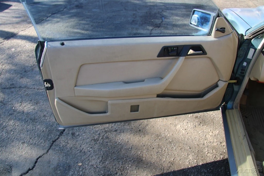 1988 Mercedes-Benz W124 E-Class - Image 12 of 21