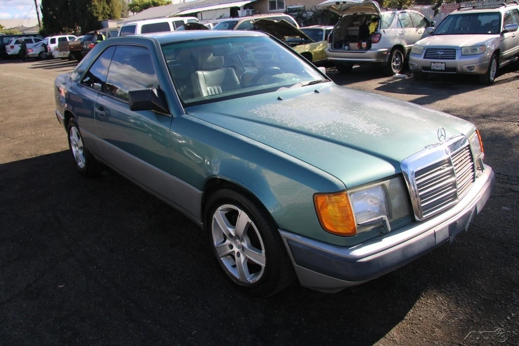 1988 Mercedes-Benz W124 E-Class - Image 8 of 21