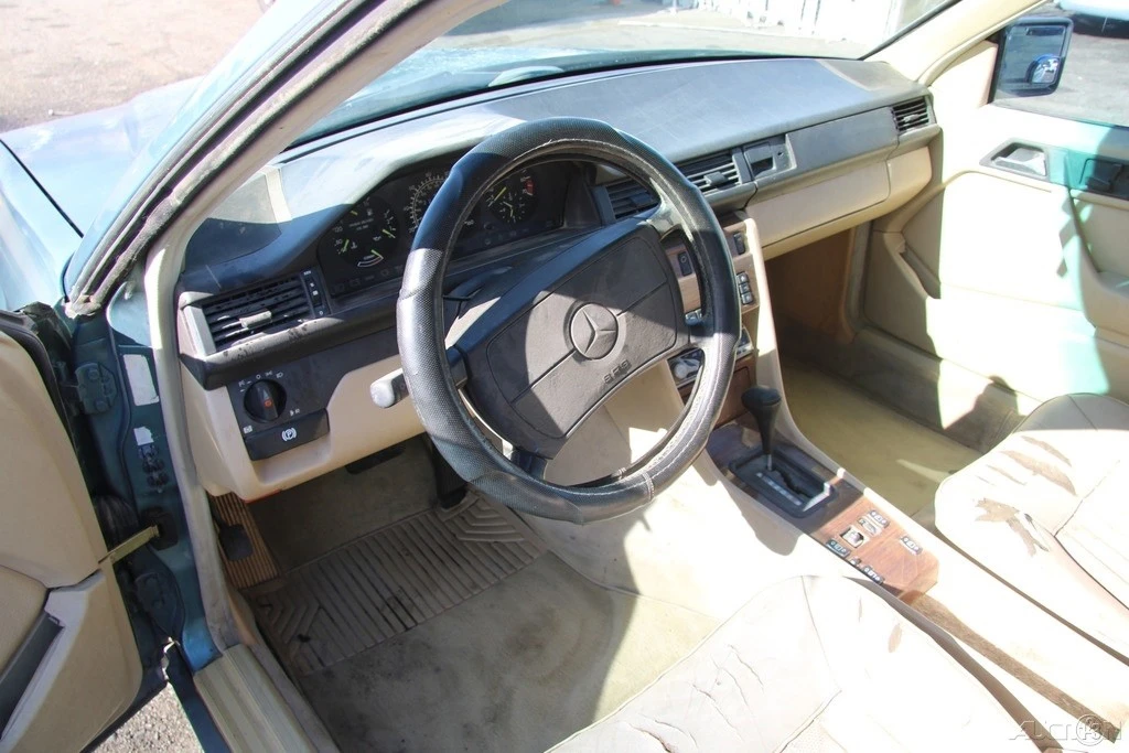 1988 Mercedes-Benz W124 E-Class - Image 14 of 21
