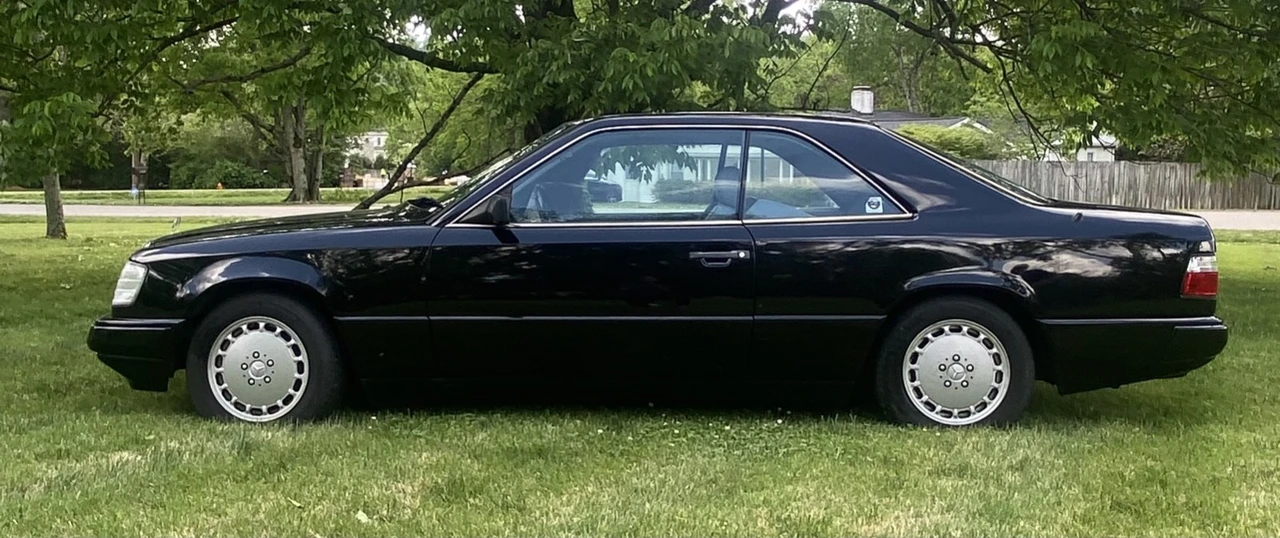 1988 Mercedes-Benz W124 E-Class - Image 3 of 25