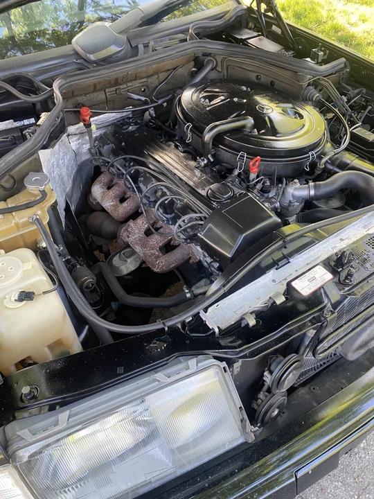 1988 Mercedes-Benz W124 E-Class - Image 18 of 25