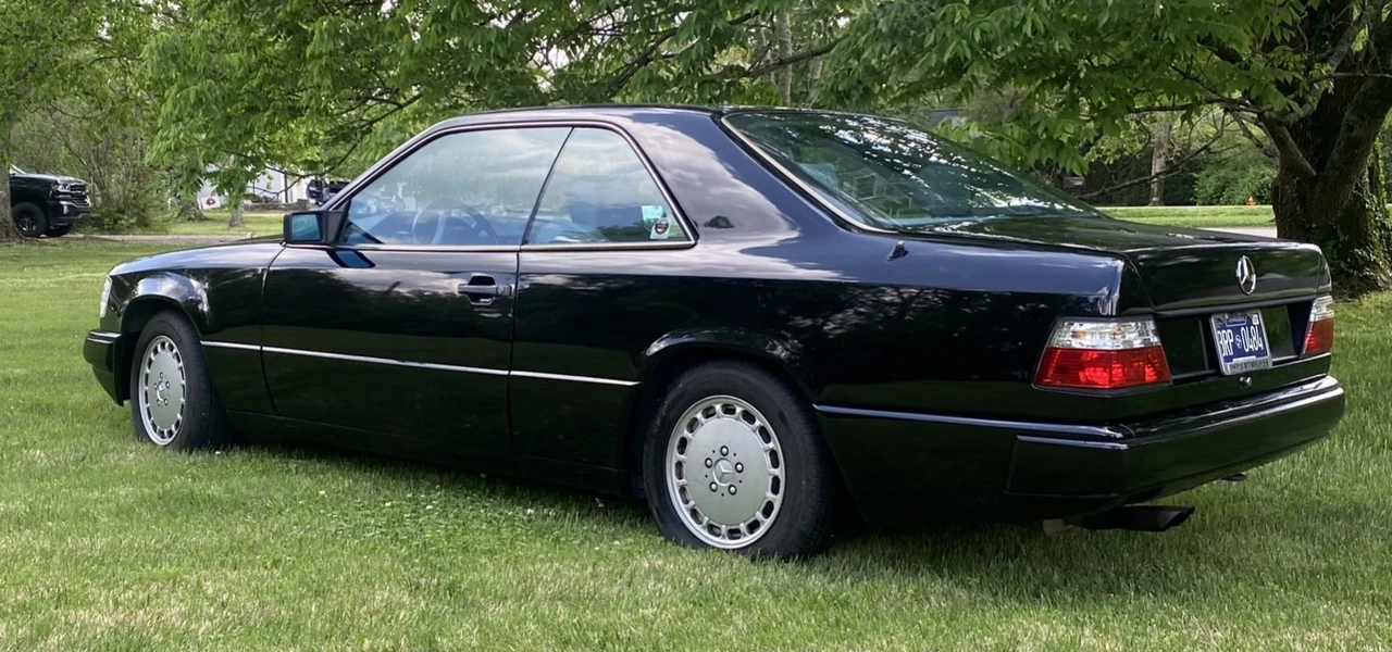1988 Mercedes-Benz W124 E-Class - Image 2 of 25