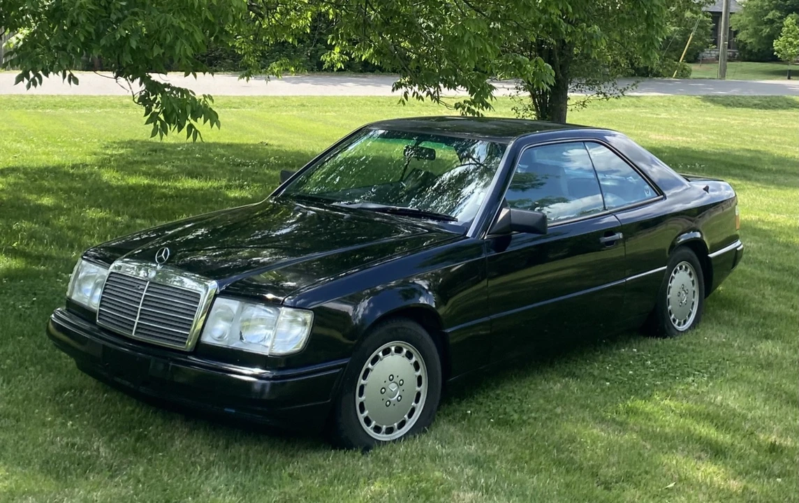 1988 Mercedes-Benz W124 E-Class - Image 4 of 25