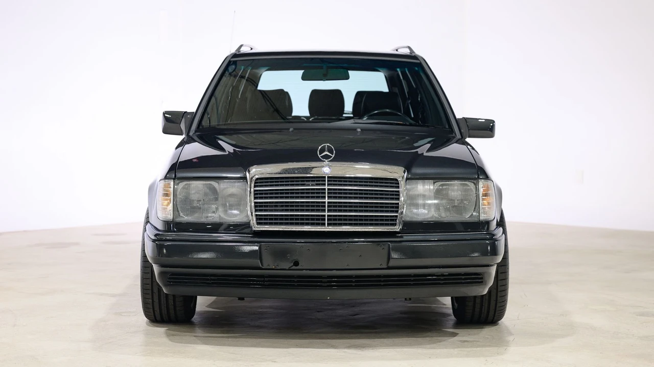 1988 Mercedes-Benz W124 E-Class - Image 5 of 31