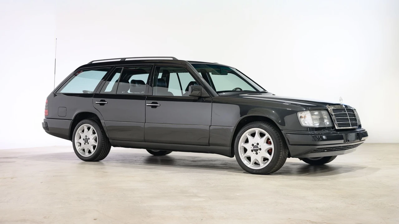 1988 Mercedes-Benz W124 E-Class - Image 12 of 31