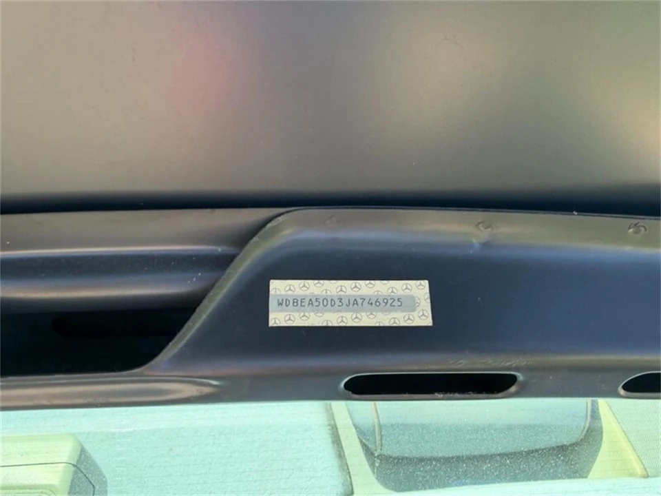 1988 Mercedes-Benz 190E - Image 14 of 31